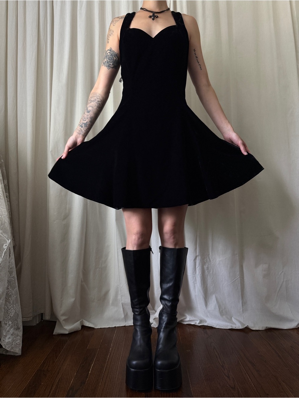 Vintage Betsy & Adam Black Velvet Mini Dress Women's Size Medium | 80s Evening